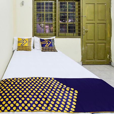 Oyo Life 93284 Kos Cendana Raya Hotel Mataram Bagian luar foto