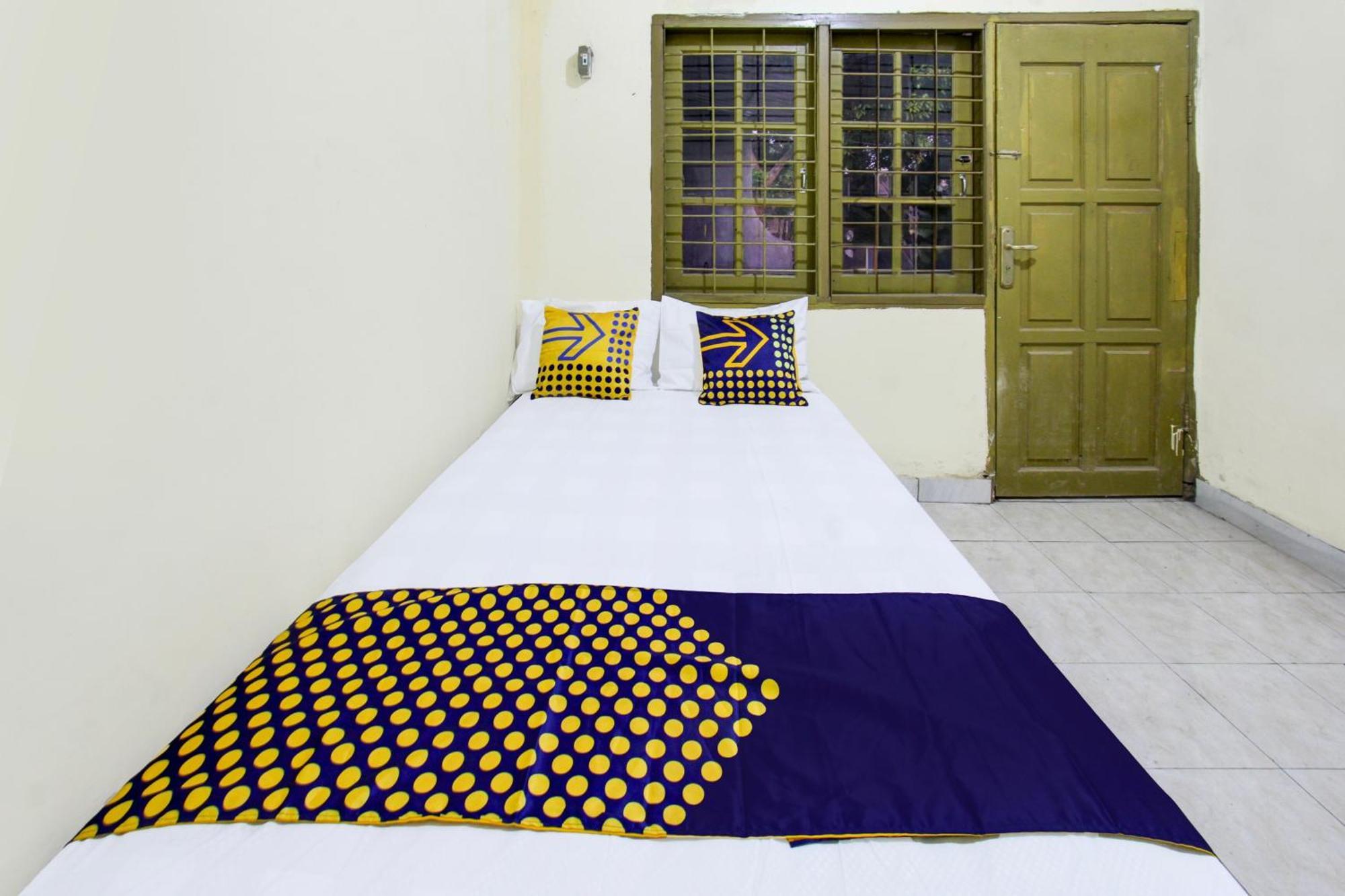 Oyo Life 93284 Kos Cendana Raya Hotel Mataram Bagian luar foto